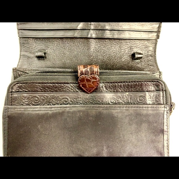 Brighton Heart Wallet. Deep rich burgundy brown. - Picture 4 of 10